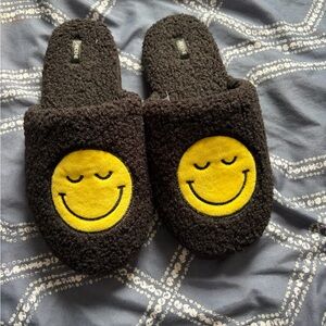Black Fuzzy Slippers with Yellow Smiley Face
